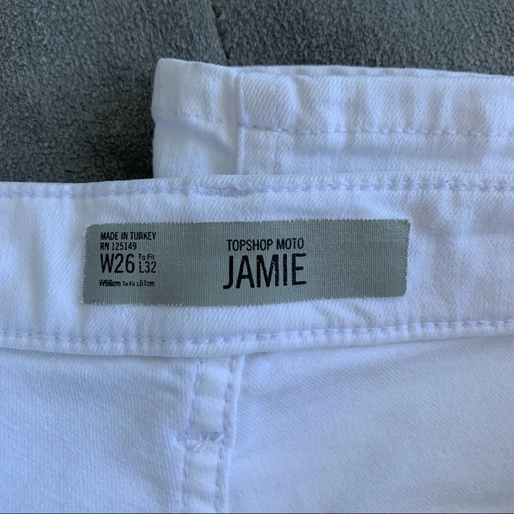 3 For $20 TOPSHOP MOTO White Distressed Jamie Jeans - Picture 5 of 8